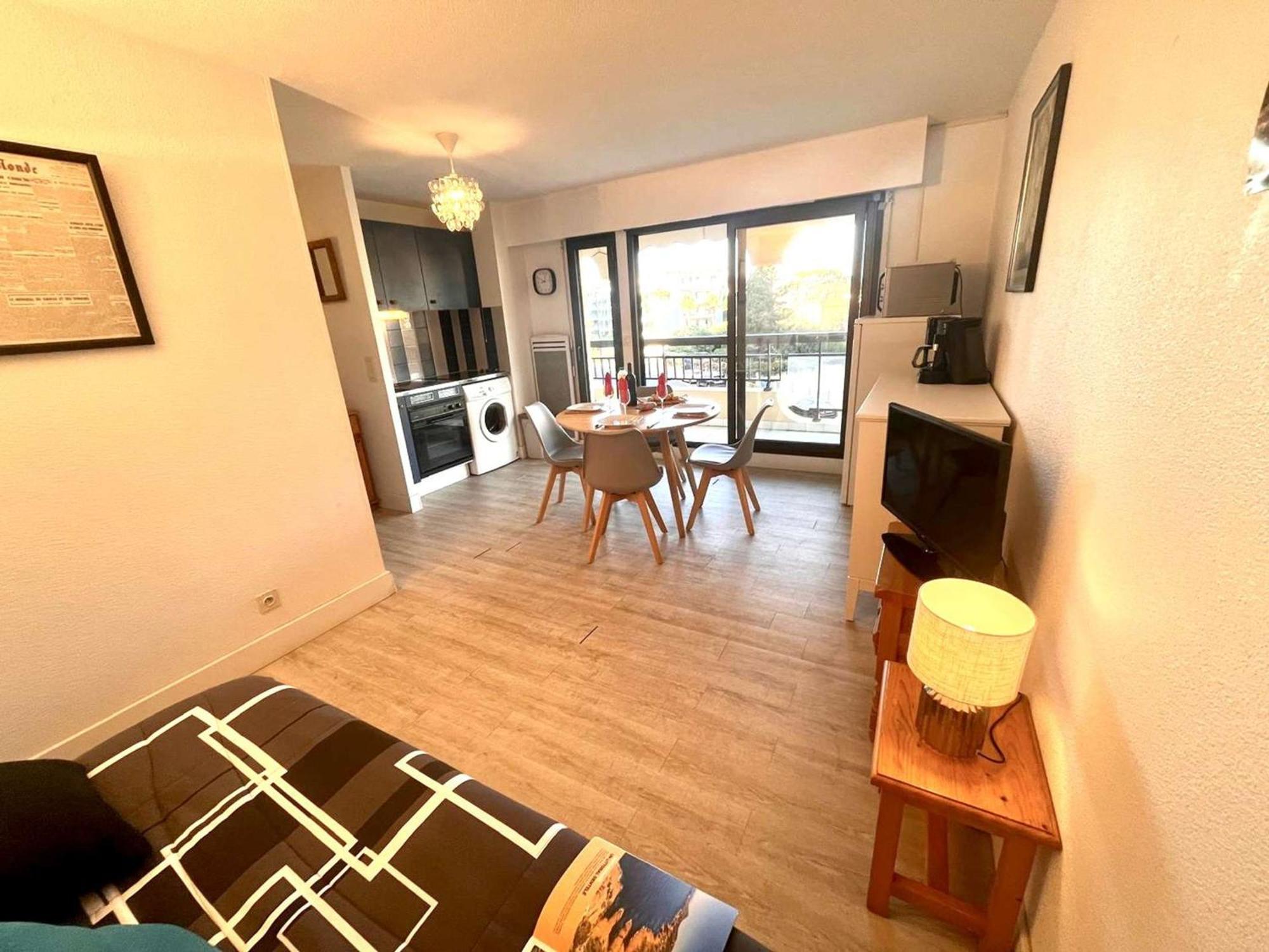 Appartement 2P, 4 Couchages, Terrasse Et Salon De Jardin A 200M De La Plage, Frejus - Fr-1-226A-22 Eksteriør bilde
